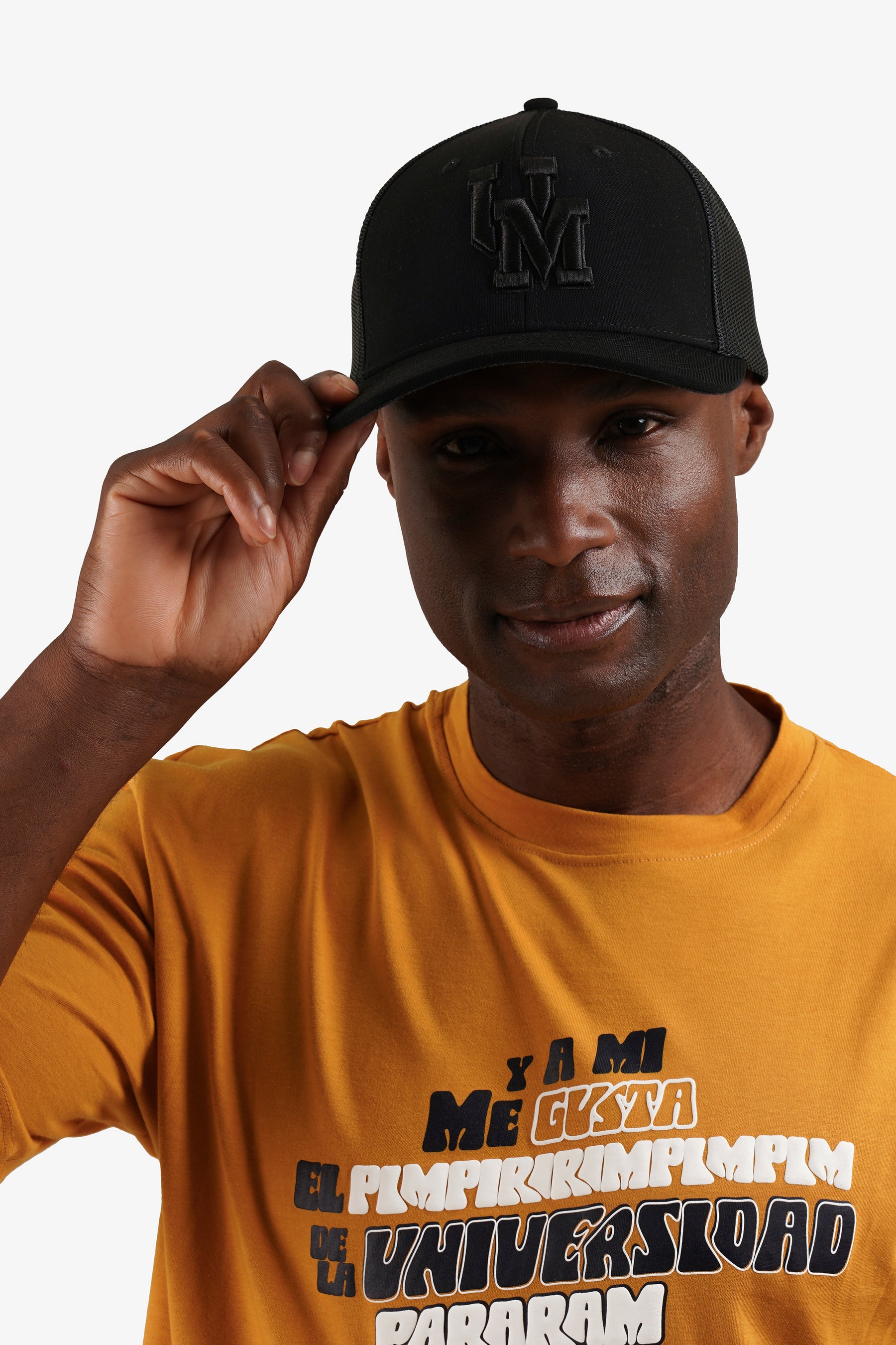 GORRA BLAK PUMAS