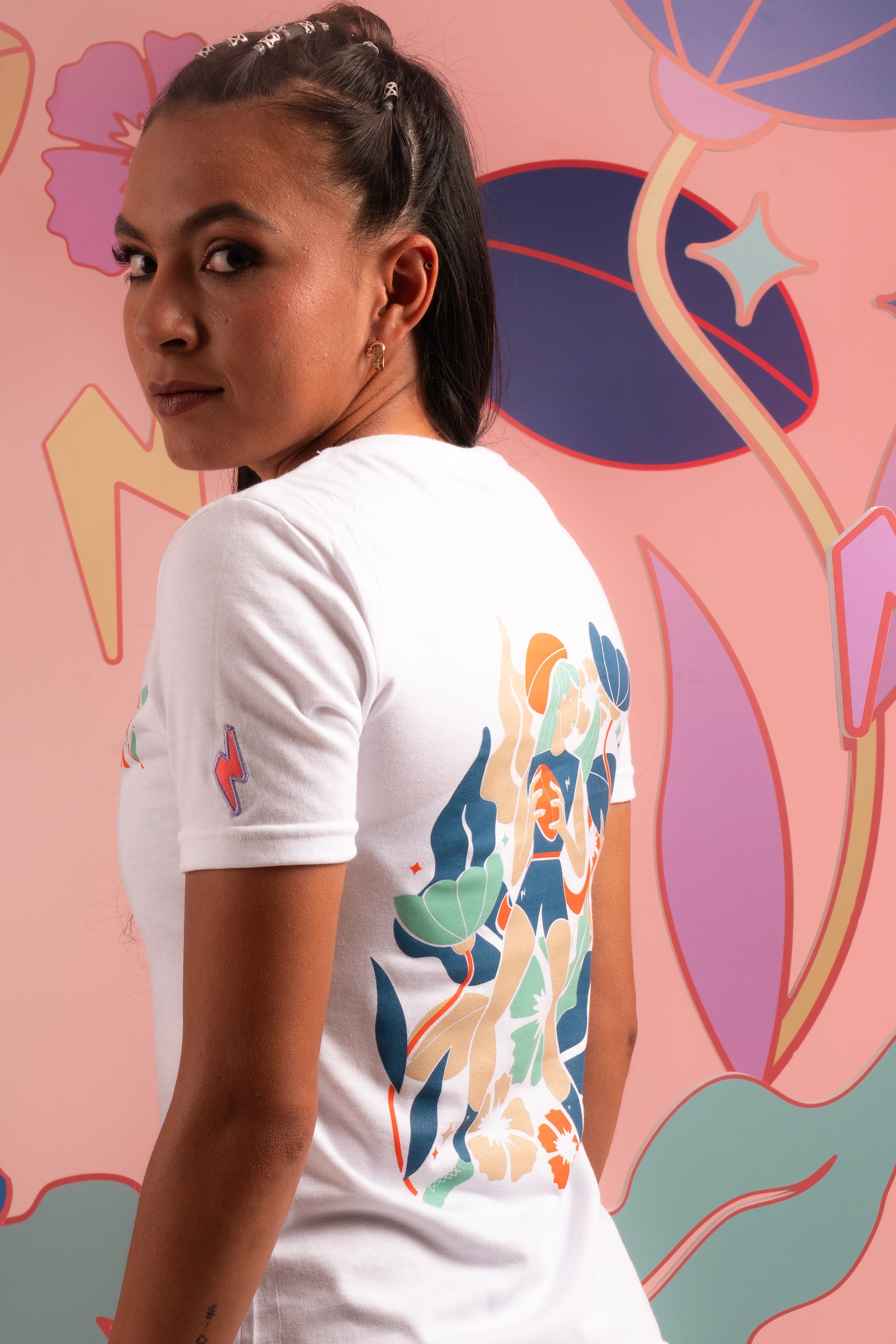 PLAYERA BLANCO JUEGA COMO NIÑA