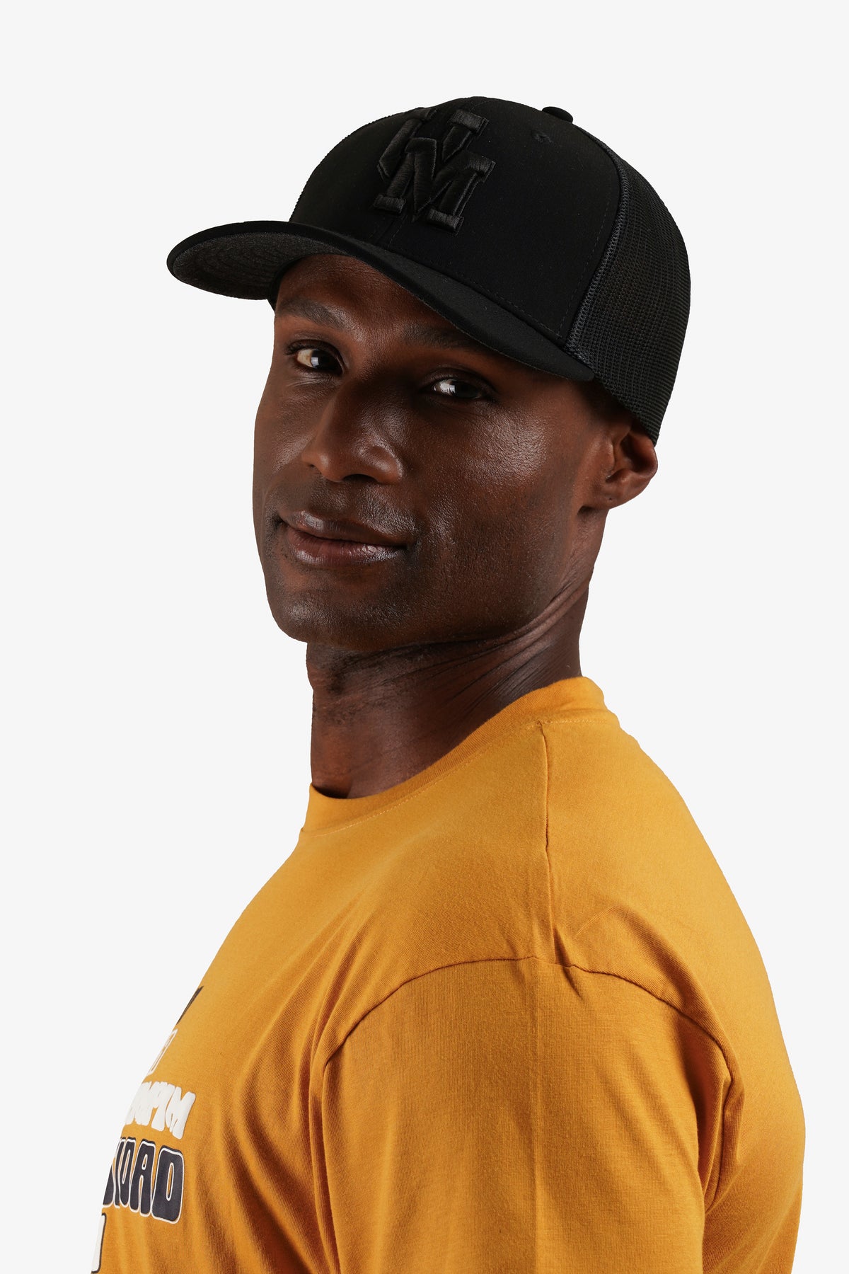 GORRA BLAK PUMAS