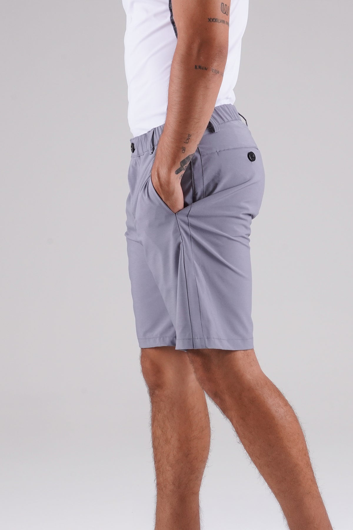 BERMUDA TRAINER LIGHT