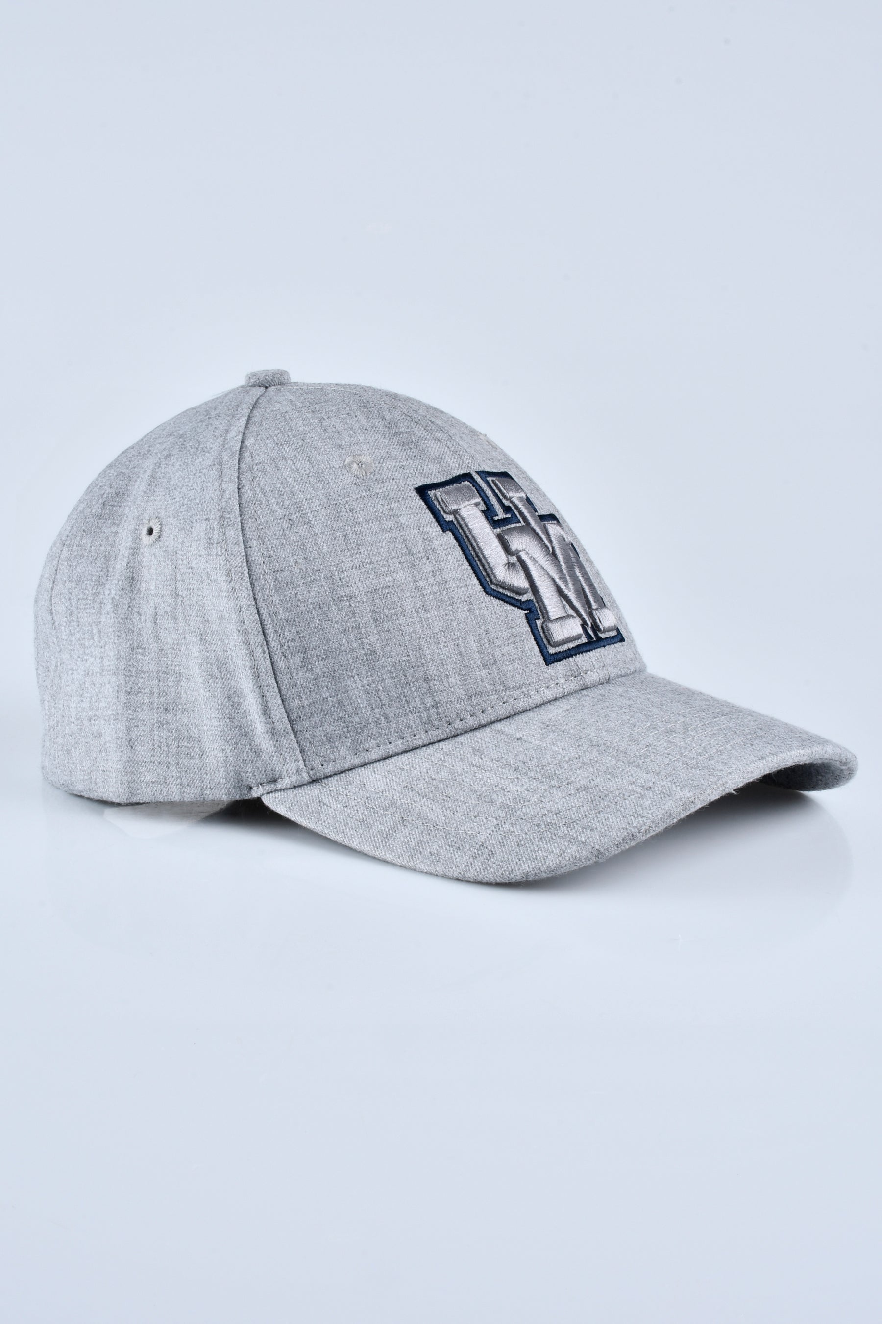 GORRA DE PUMAS SOY GRIS