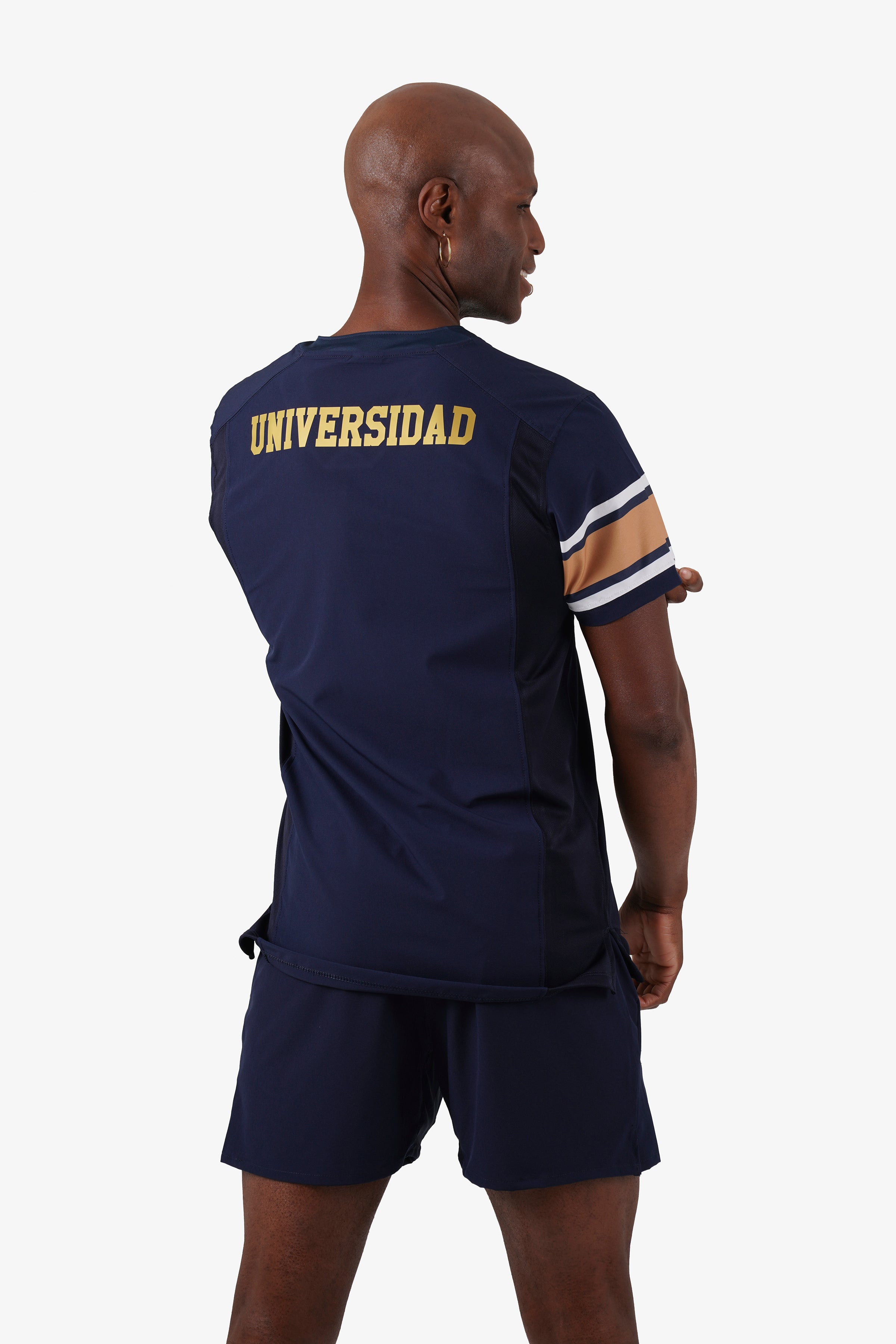 JERSEY FAN PUMAS 2025