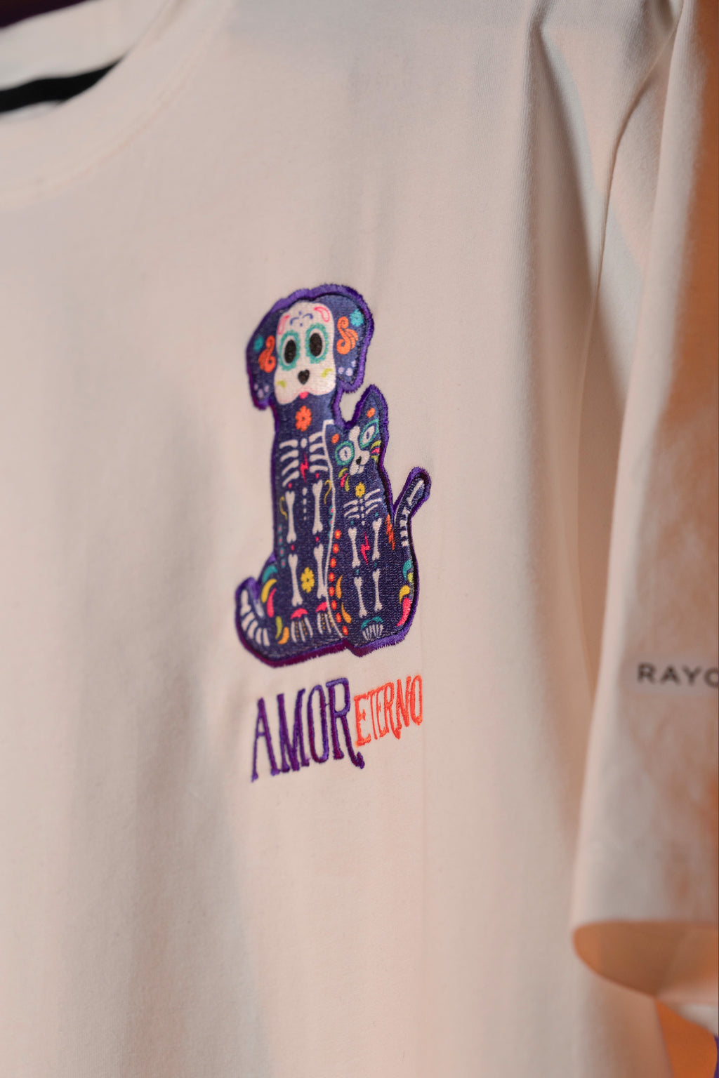 PLAYERA OVERSIZE AMOR ETERNO