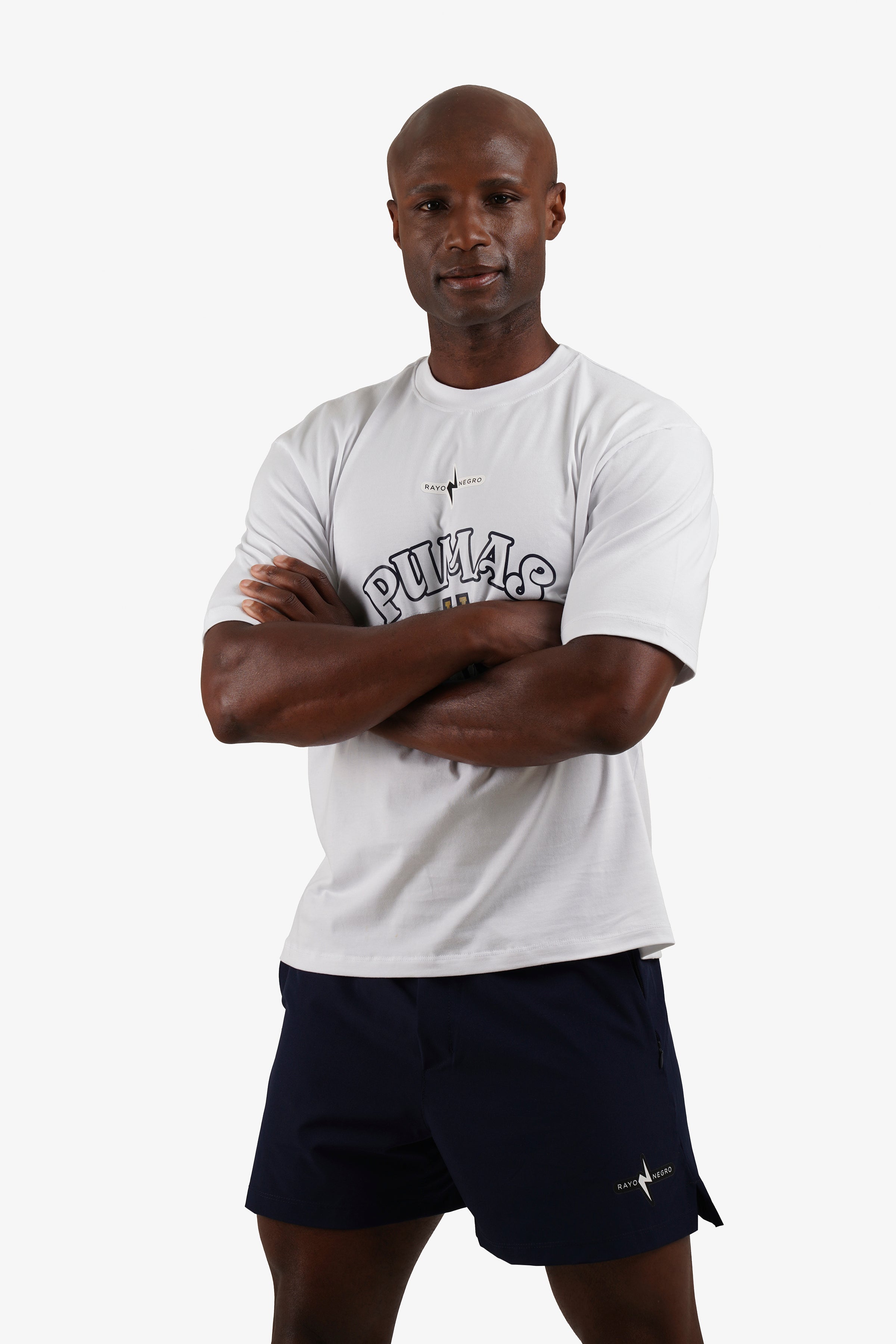 PLAYERA PUMAS LA VIDA RELAXED FIT