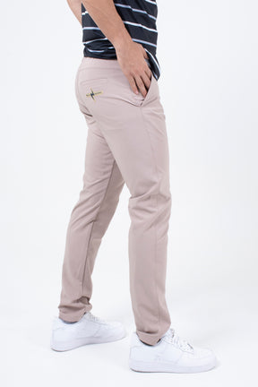 RayoNegro_PantalonParaEntrenador_PantalonTrainer_PantalonHiking_PantalonDeportivo_PantalonGolf_PantalonBeigeDeportivo