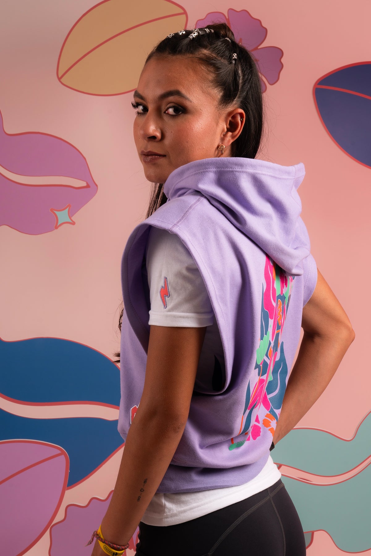 CHALECO LAVANDA JUEGA COMO NIÑA